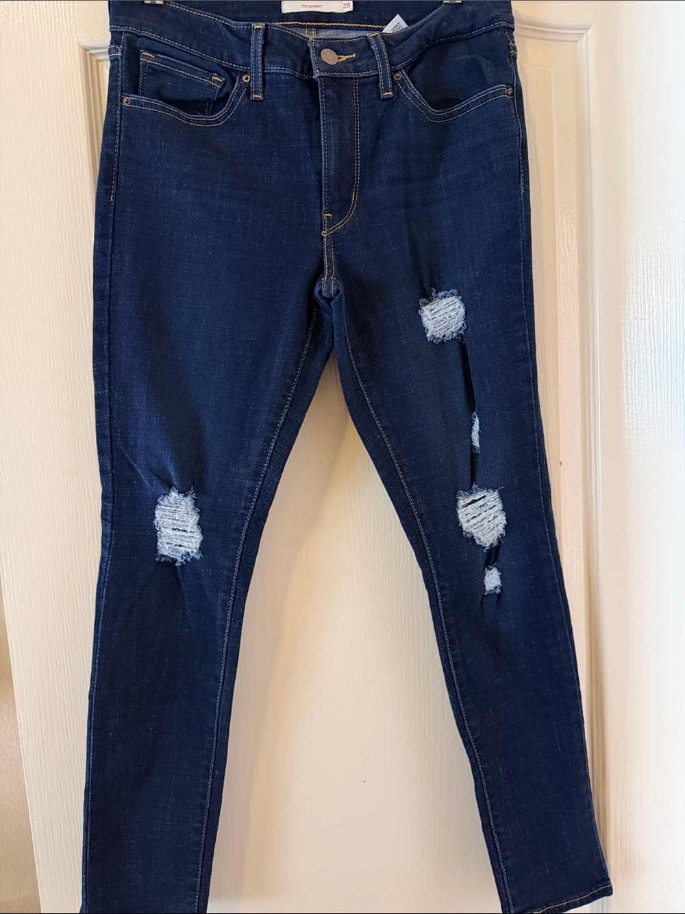 Levi's Navy Blue Ripped Women's Skinny Jeans